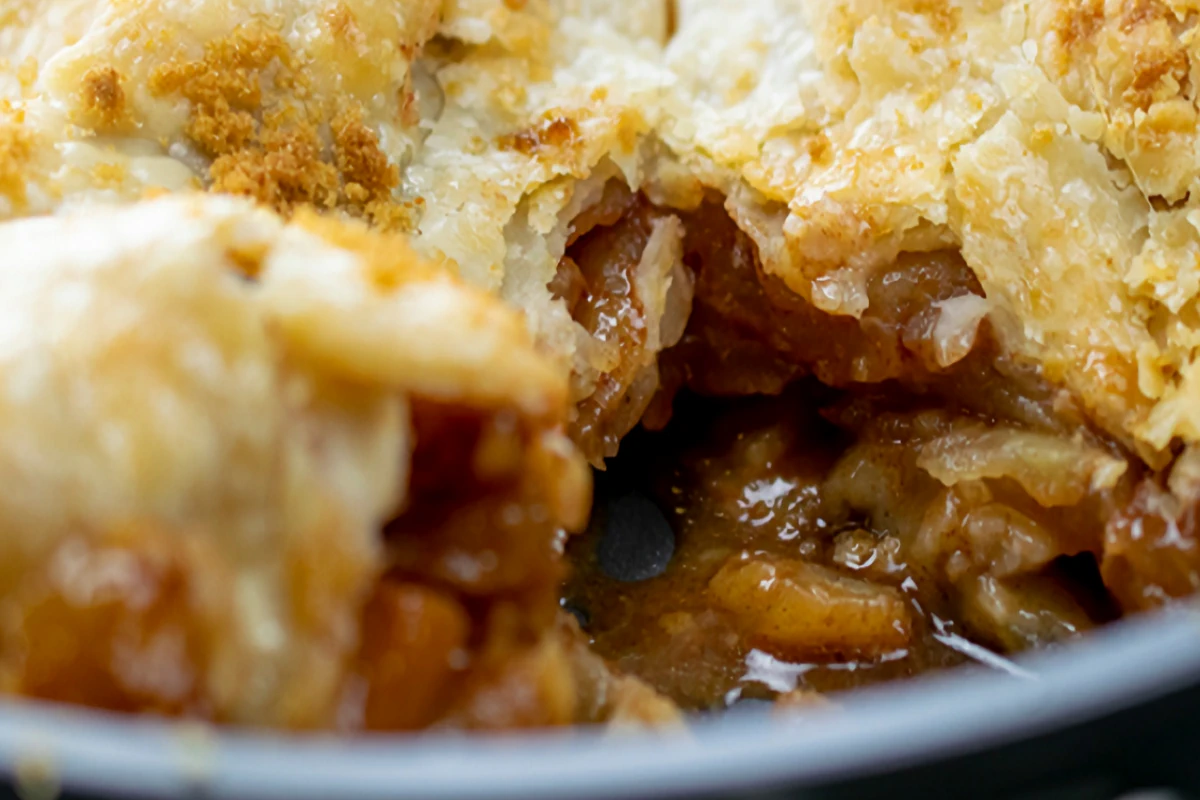 Skillet Apple Pie with Caramel Sauce